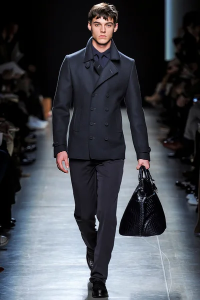 Look 8